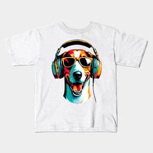 English Foxhound Smiling DJ with Vibrant Beats Kids T-Shirt